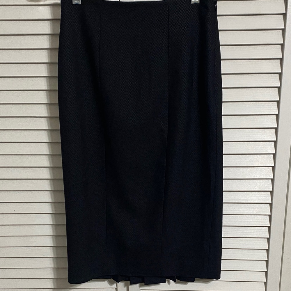 Bebe Vintage Black Pleated Skirt! - Picture 5 of 11